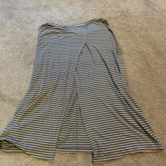 Tank top - Picture 2 of 3